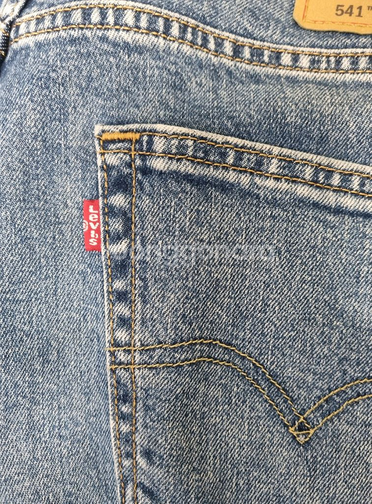 리바이스 청바지 541 테이퍼드핏 32사이즈 연청 상태--4