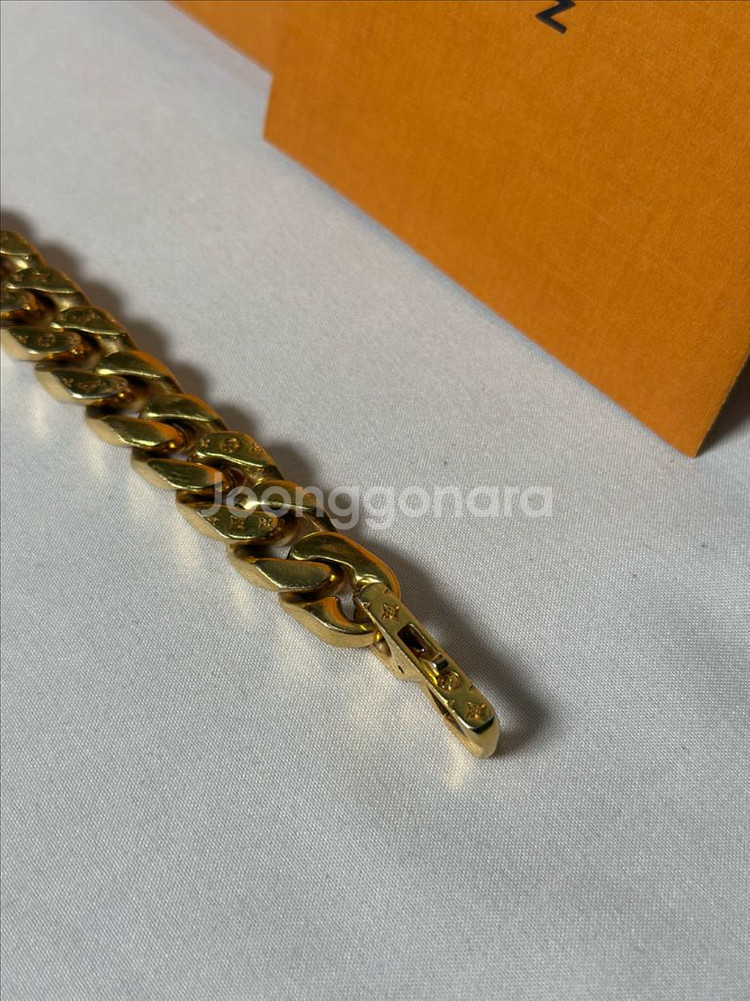 루이비통 체인링크 팔찌 금장 M--4