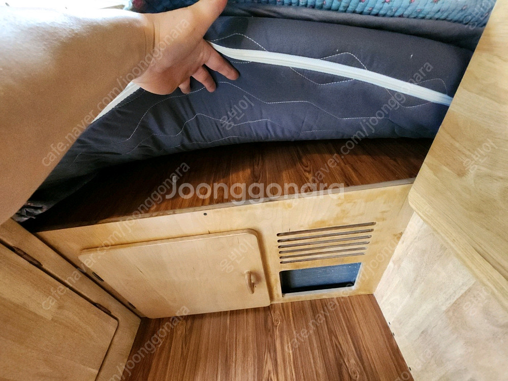 포터2 시티밴 캠핑카--3