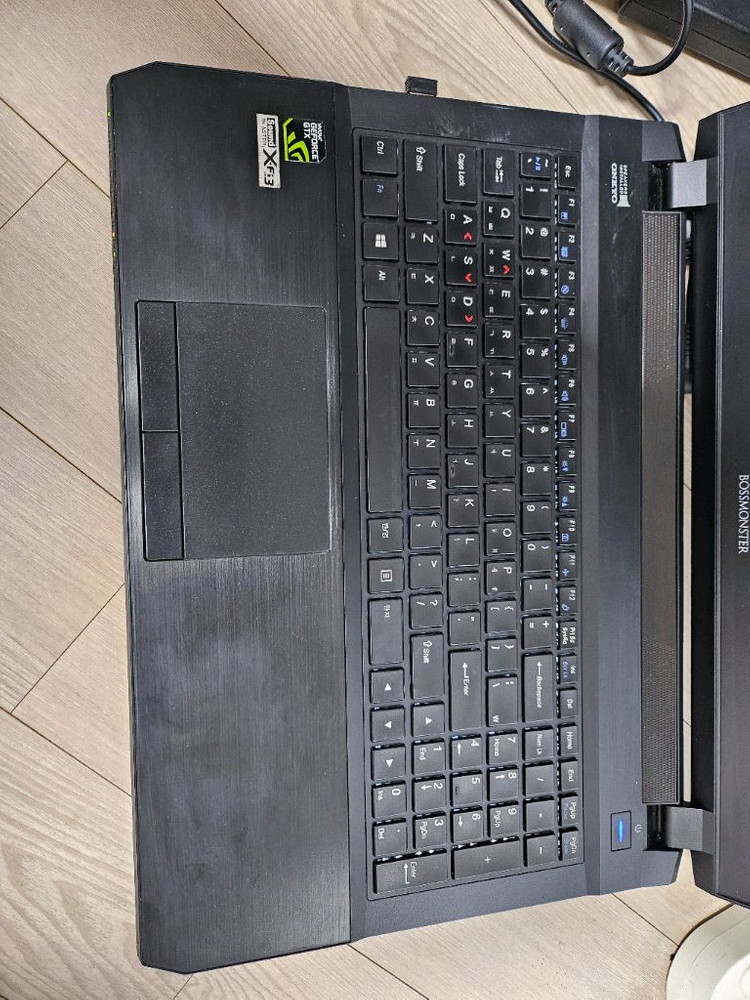 한성 보스몬스터 게이밍노트북E54.부품.수리용--3