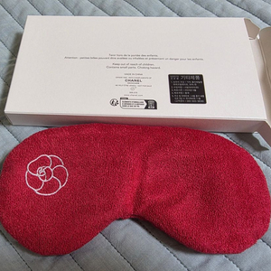 샤넬뷰티 까멜리아 자수 찜질 안대 (새상품)