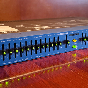 SAMSON 샘슨 S-curve 215 EQ 이큐