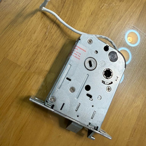 삼성 도어락 shs-p710 모티스 팝니다