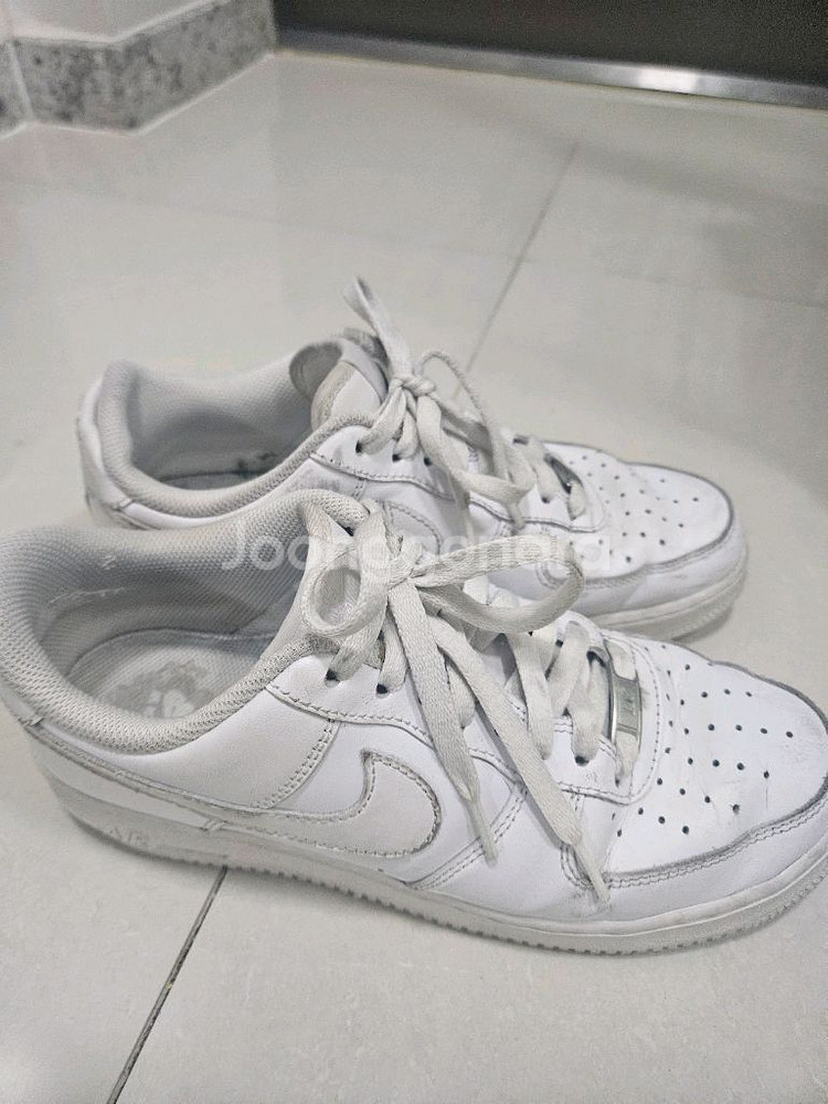 나이키 에어포스1 로우--1