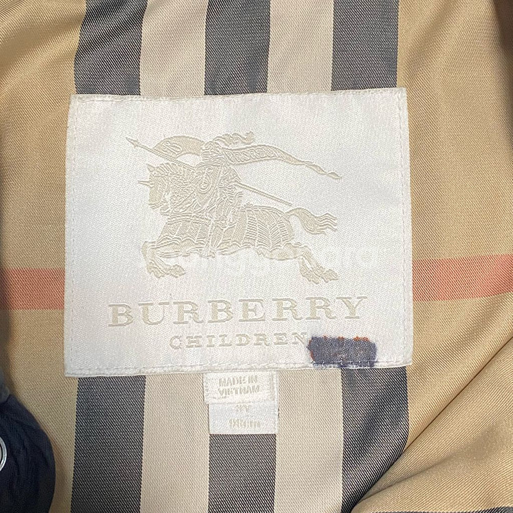 (정품) 버버리 키즈 네이비 퀄팅 패딩 3Y--5