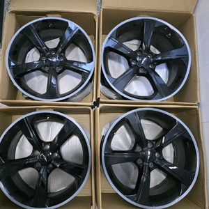 제네시스 G70 5스포크 순정휠 19인치 (분체도장)