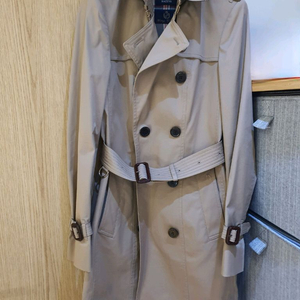 헤지스 헤리티지컬렉션 여성 트렌치 새상품 판매합니다!