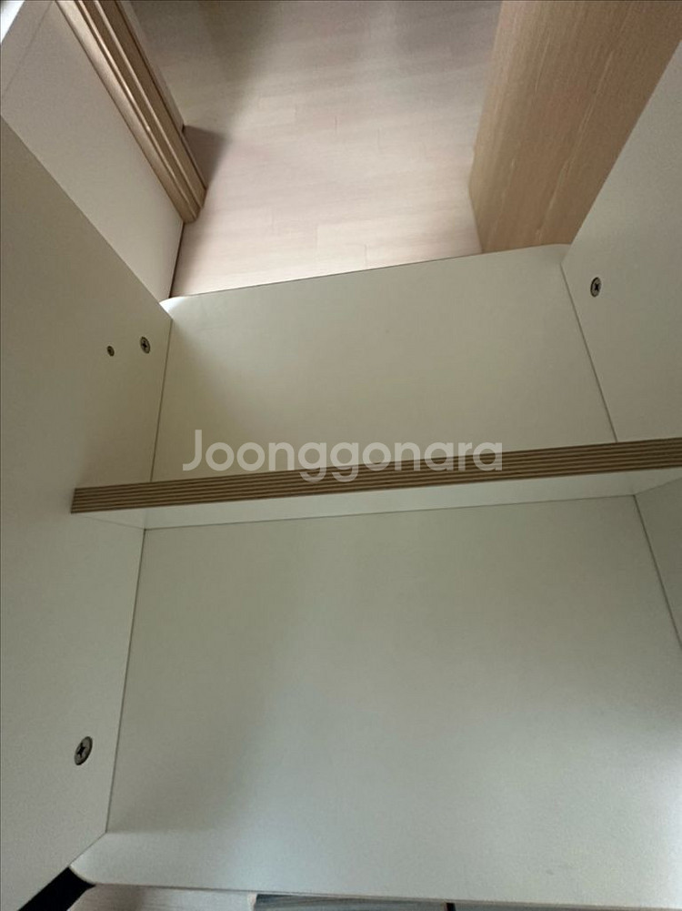 메이드바이뎃 회전 책장 팔아요.(3단 이동식)--5