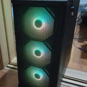 데스크탑 pc INTEL인텔 코어 Ultra 7 RTX 4060 Ti 8GB