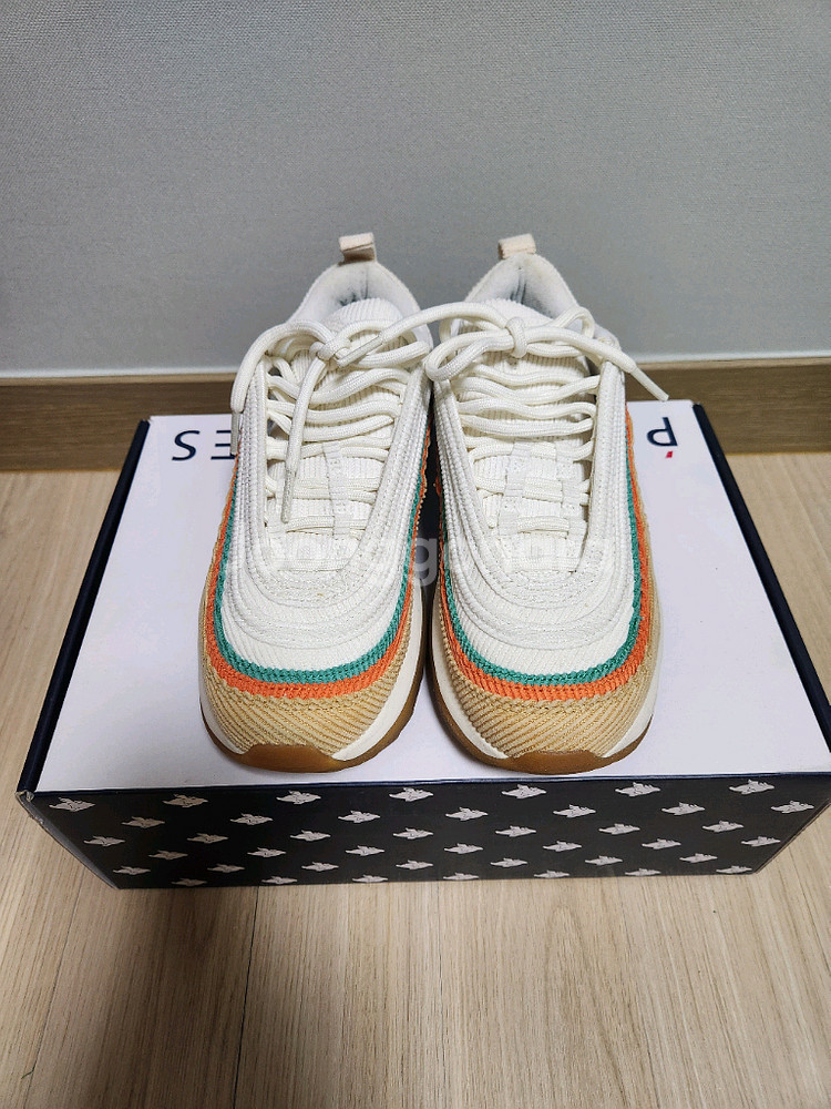 나이키에어맥스97 여성골프화--1