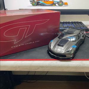 1:18 GT SPIRIT 쉐보레 콜벳