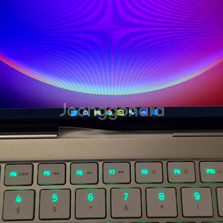 Razer Book 13인치 Entry Edition--8