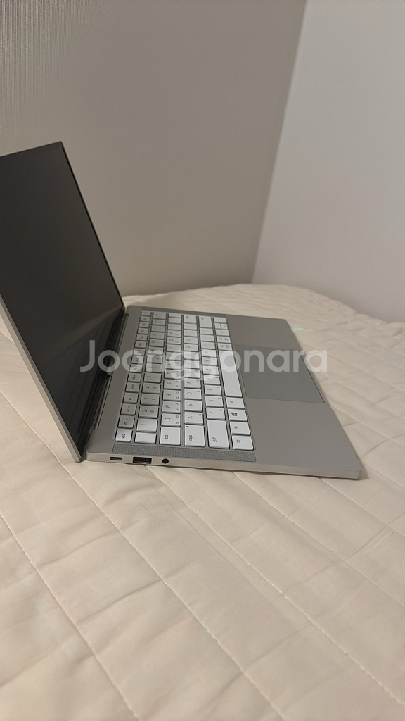 Razer Book 13인치 Entry Edition--14