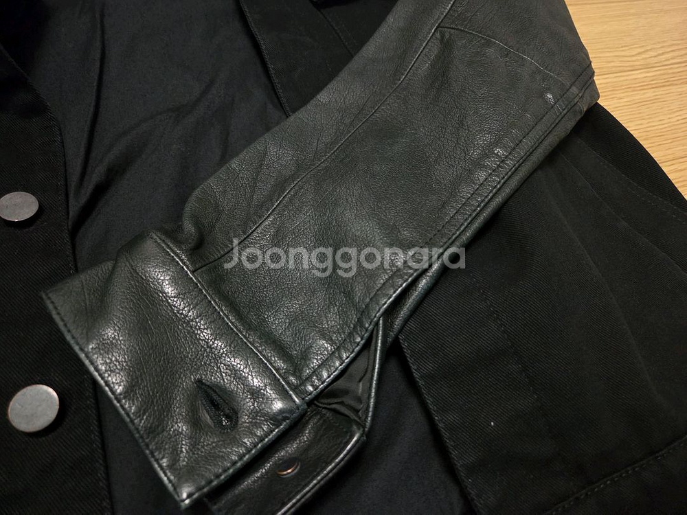 알렉산더왕 레더 슬리브 스타디움 자켓--7