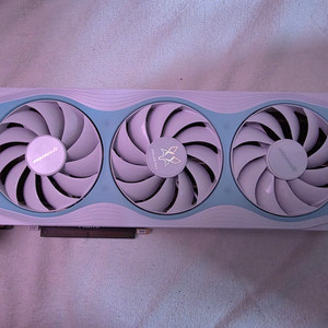 만리 RTX5070ti 폴라폭스