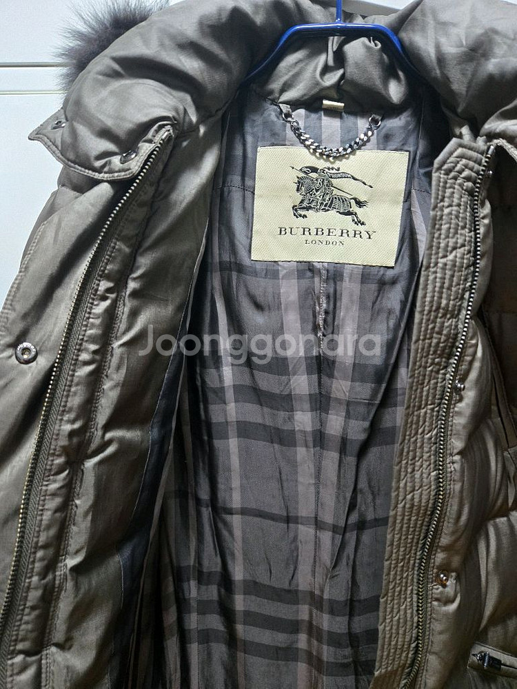 버버리 아비데일 패딩(브라운)--2