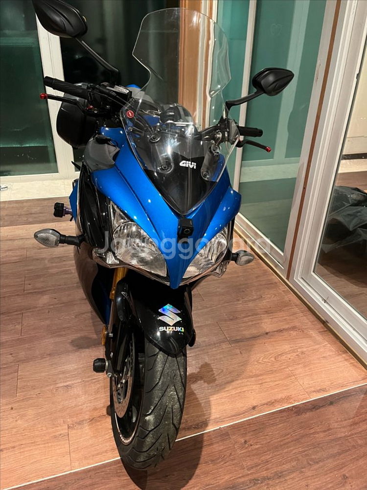 스즈키 s1000f--0