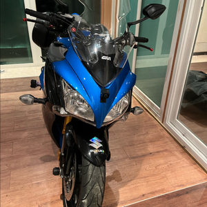 스즈키 s1000f