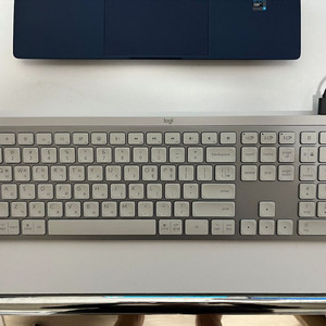 로지텍 MX Keys S 무선 키보드 페일그레이