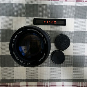 미놀타 마운트 100-200mm 줌렌즈 이미지