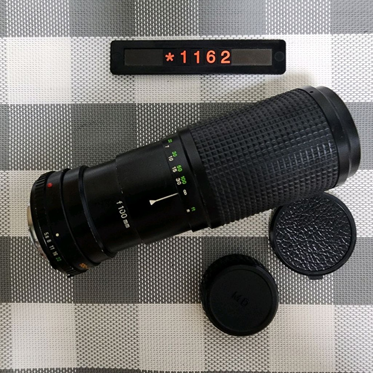 미놀타 마운트 100-200mm 줌렌즈 이미지