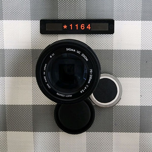 미놀타 AF 마운트 시그마 70-210mm 줌렌즈 이미지