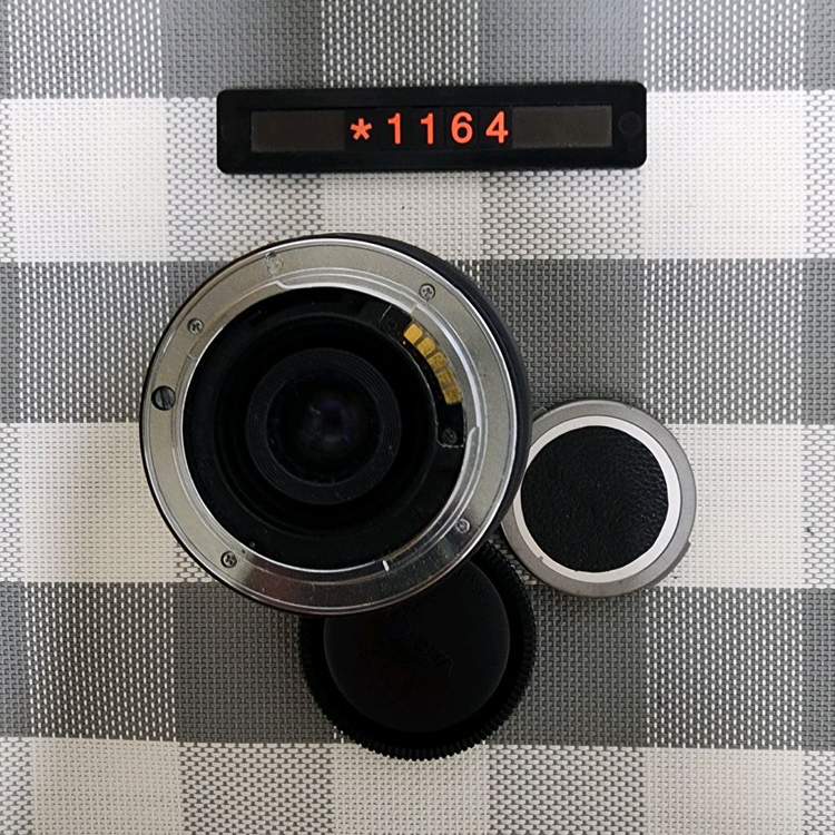 미놀타 AF 마운트 시그마 70-210mm 줌렌즈 이미지