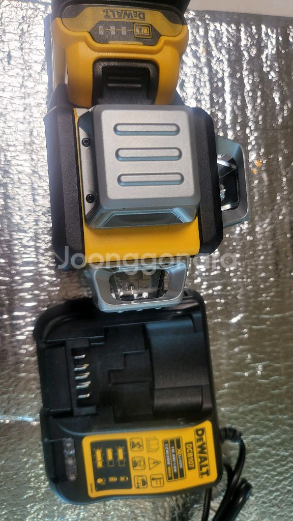 디월트 레이저 레벨기 12라인 3D 자동 셀프--3