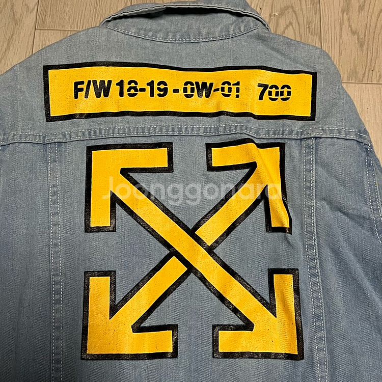 오프화이트 19FW 데미지드 데님 청자켓 L/100--7
