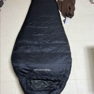 페더다운 퀀텀프로1500G 침낭