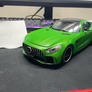 (가격내림) 1:18 노레브 벤츠 AMG GTR