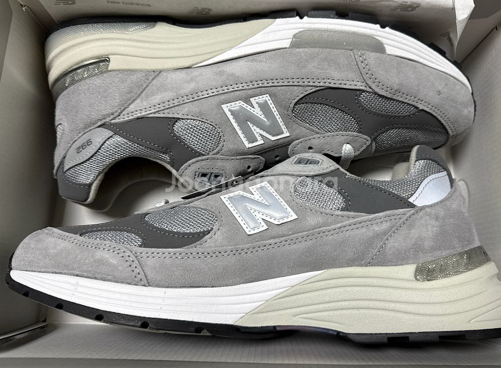 뉴발란스 992 그레이 295 사이즈--0
