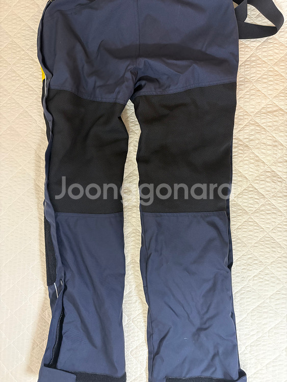 로부 RQXF30 코듀라 메쉬 랠리슈트+장갑 팝니다.--3