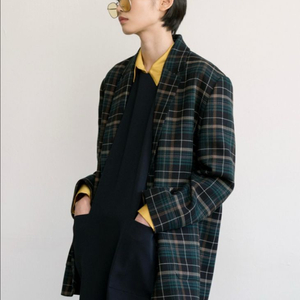 [80] 스튜디오 톰보이 타탄체크 테일러드 자켓
