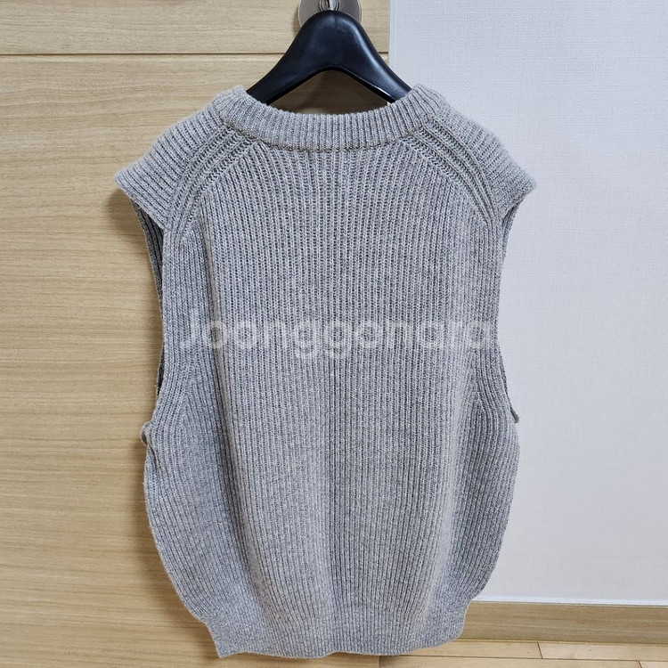 구호(KUHO) 울 블렌디드 리브 니트 베스트 그레이--3