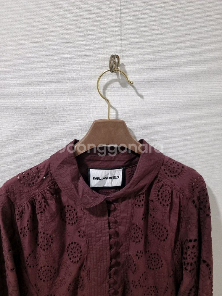 칼 라거펠트 아일렛 펀칭 원피스--3