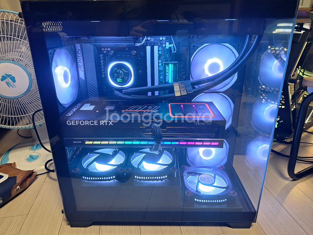 9800x3d. rtx5070ti 데탑 급쳐분 합니다--0