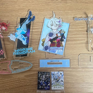 수성의 마녀 아크릴 굿즈