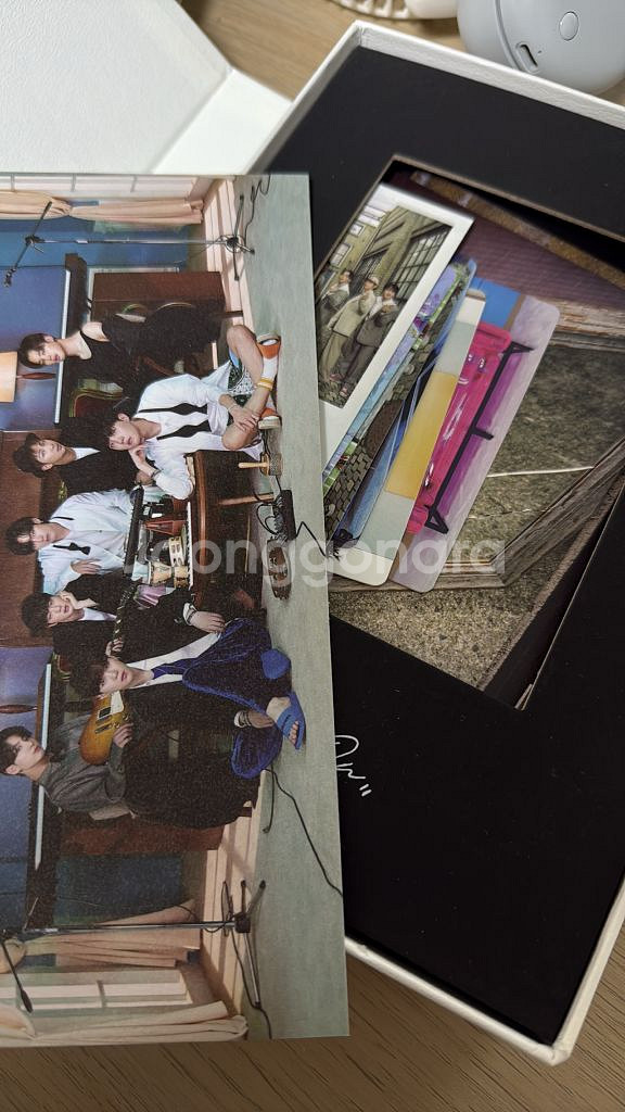 BTS 방탄소년단 BE 앨범--1