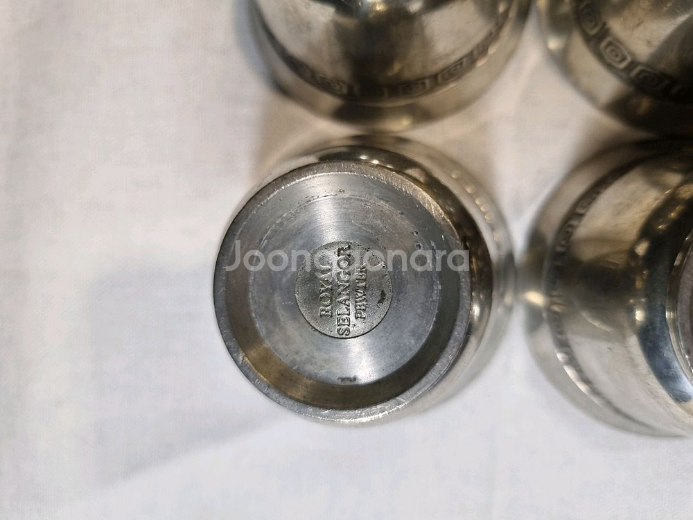 Royal Selangor 주석 & 소주잔 5개--3