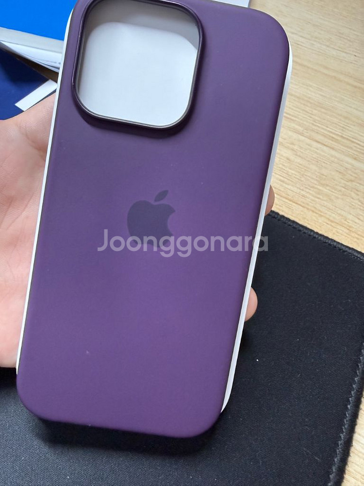 아이폰 16프로 정품 케이스 실리콘 플럼--2