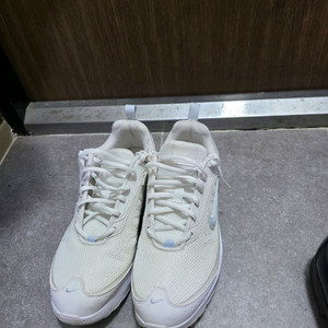 나이키 에어맥스 AP 260