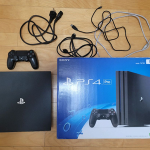PS4 pro 7017b블랙 1테라 11.0 게임가득