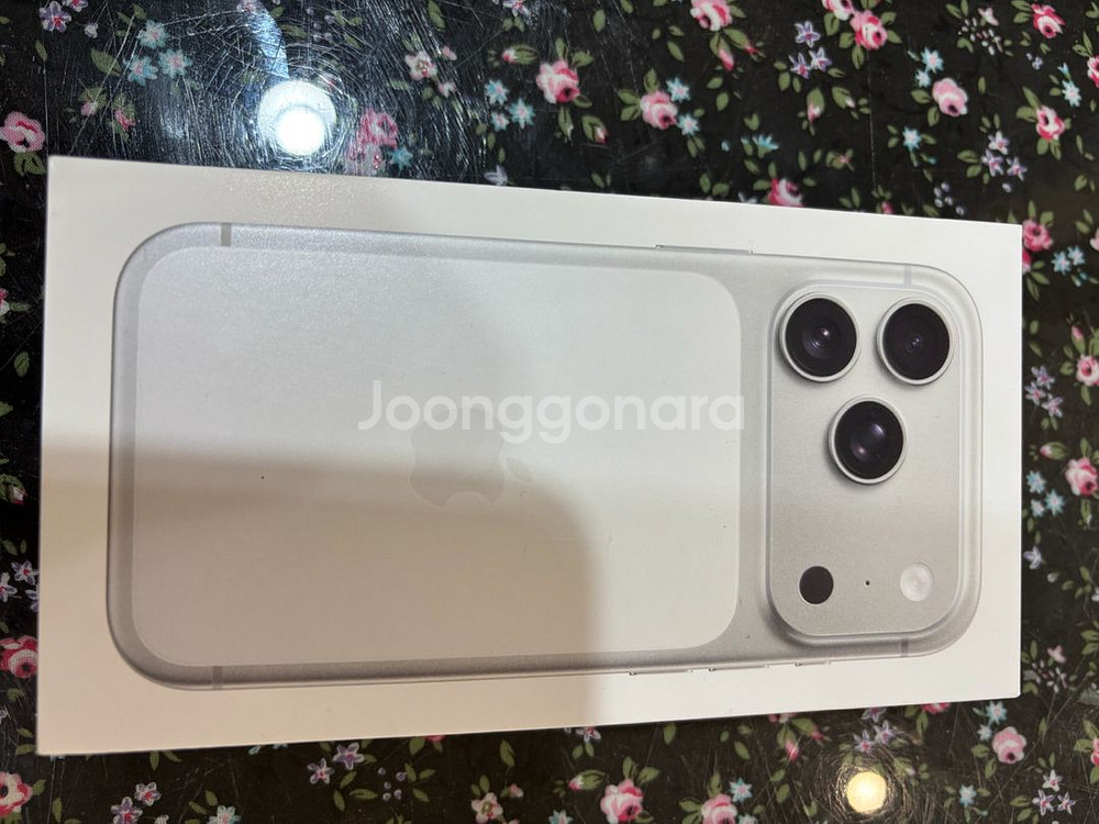 아이폰17프로512GB실버미개봉자급제--0