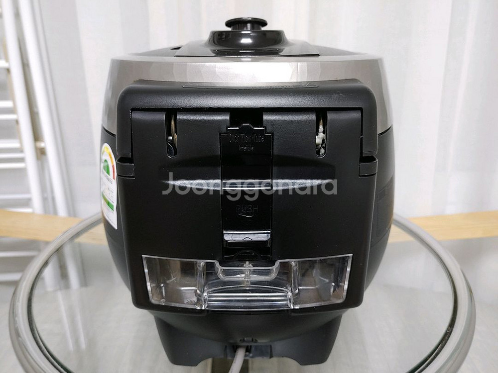 쿠쿠 6인용 압력 밥솥 (CRP-R067FS)--3