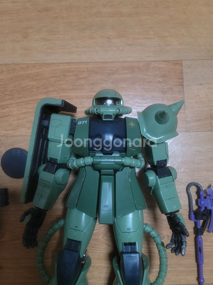 PG 1/60 양산형 자쿠 II 건담 건프라 프라모델--1