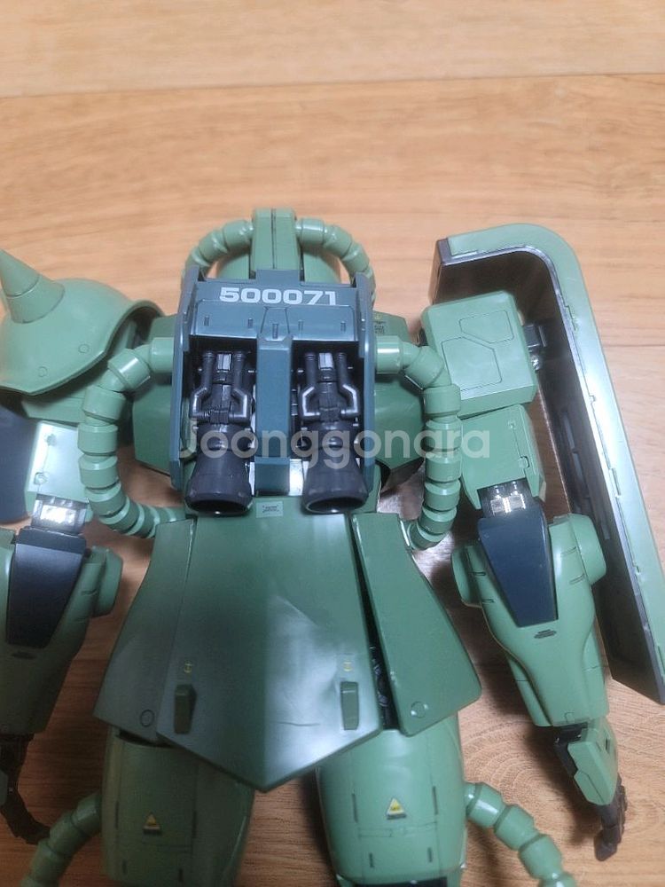 PG 1/60 양산형 자쿠 II 건담 건프라 프라모델--4