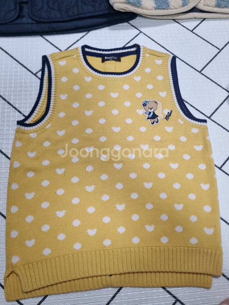 여아옷 130 (뽀글이+경량패딩)포함--2