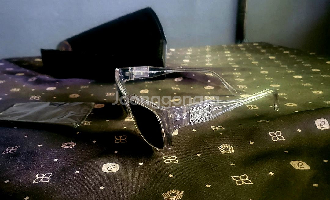 [미사용 새상품] 펜디 안경테+선글라스--0