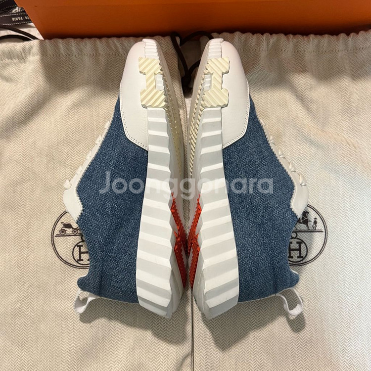 (새상품급) 에르메스 바운싱 쉐브론 데님 37--4